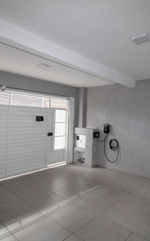 Casa à venda com 150m², 3 quartos e 2 vagasGaragem