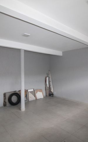 Casa à venda com 150m², 3 quartos e 2 vagasGaragem