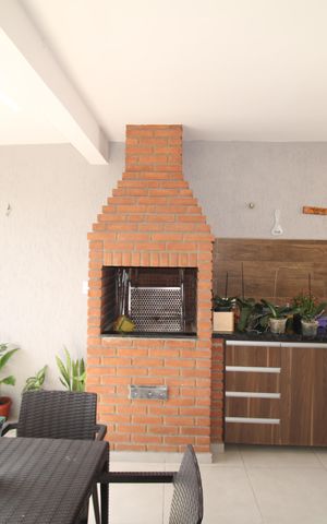 Casa à venda com 150m², 3 quartos e 2 vagasÁrea de Serviço