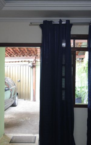 Casa à venda com 100m², 2 quartos e 2 vagasSala