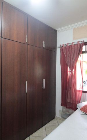Casa à venda com 100m², 2 quartos e 2 vagasQuarto 1