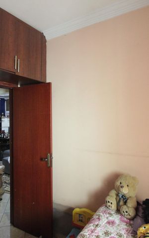 Casa à venda com 100m², 2 quartos e 2 vagasQuarto 2