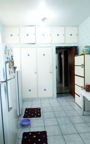 Casa à venda com 197m², 4 quartos e 1 vagaCozinha