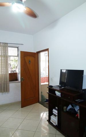 Casa à venda com 197m², 4 quartos e 1 vagaSala