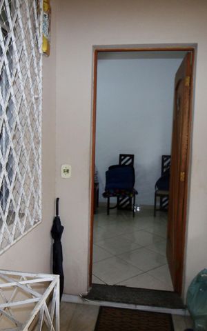 Casa à venda com 197m², 4 quartos e 1 vagaVaranda frente