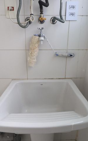 Apartamento à venda com 72m², 3 quartos e 1 vagaÁrea de Serviço