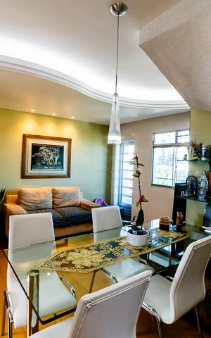 Apartamento à venda com 165m², 3 quartos e 2 vagas Apartamento à venda com 165m², 3 quartos e 2 vagasSala