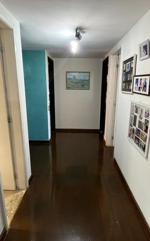 Casa à venda com 580m², 6 quartos e 4 vagas
