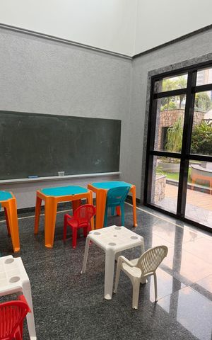 Apartamento à venda com 205m², 1 quarto e 5 vagas Apartamento à venda com 205m², 1 quarto e 5 vagasÁrea externa
