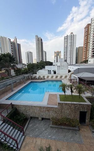 Apartamento à venda com 205m², 1 quarto e 5 vagas Apartamento à venda com 205m², 1 quarto e 5 vagasÁrea externa
