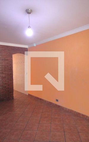Casa à venda com 276m², 3 quartos e 3 vagas Casa à venda com 276m², 3 quartos e 3 vagasSala