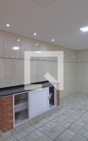 Casa à venda com 276m², 3 quartos e 3 vagas Casa à venda com 276m², 3 quartos e 3 vagasCozinha