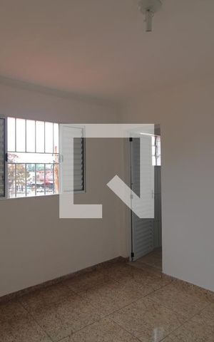 Casa à venda com 276m², 3 quartos e 3 vagas Casa à venda com 276m², 3 quartos e 3 vagasQuarto