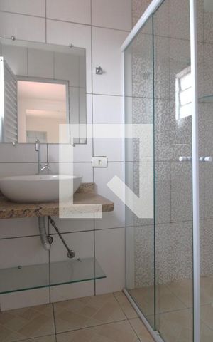 Casa à venda com 276m², 3 quartos e 3 vagas Casa à venda com 276m², 3 quartos e 3 vagasCozinha