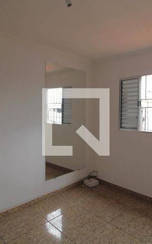 Casa à venda com 276m², 3 quartos e 3 vagas Casa à venda com 276m², 3 quartos e 3 vagasQuarto
