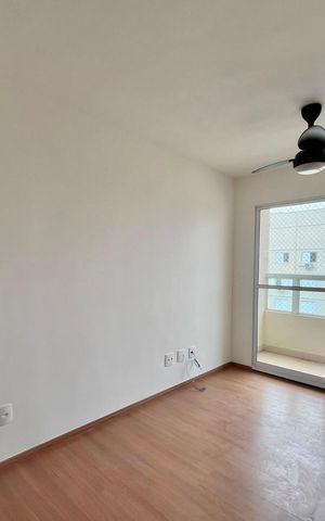 Apartamento à venda com 47m², 2 quartos e 1 vaga Apartamento à venda com 47m², 2 quartos e 1 vagaSala