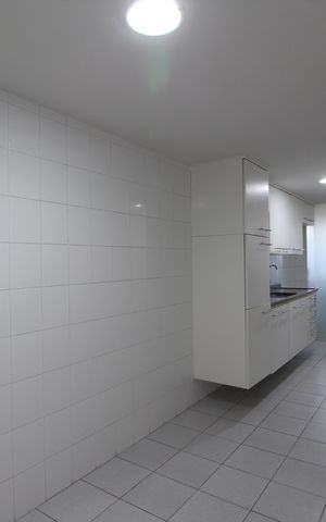 Apartamento para alugar com 130m², 3 quartos e 2 vagasCozinha