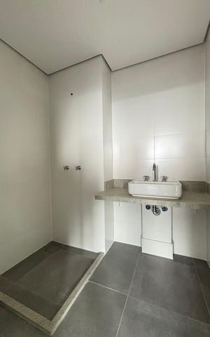 Apartamento à venda com 42m², 1 quarto e 1 vaga Apartamento à venda com 42m², 1 quarto e 1 vagaBanheiro