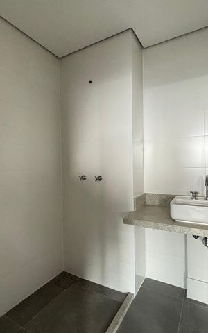 Apartamento à venda com 42m², 1 quarto e 1 vaga Apartamento à venda com 42m², 1 quarto e 1 vagaBanheiro