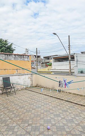 Casa à venda com 147m², 2 quartos e 2 vagas Casa à venda com 147m², 2 quartos e 2 vagasÁrea de Serviço