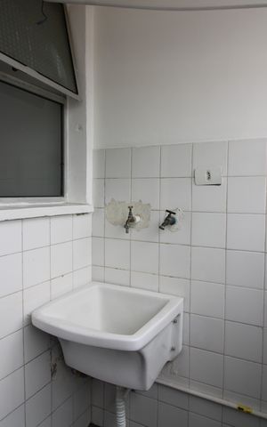 Apartamento para alugar com 55m², 2 quartos e 1 vagaÁrea de Serviço