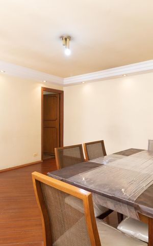 Apartamento à venda com 98m², 2 quartos e 1 vagaSala