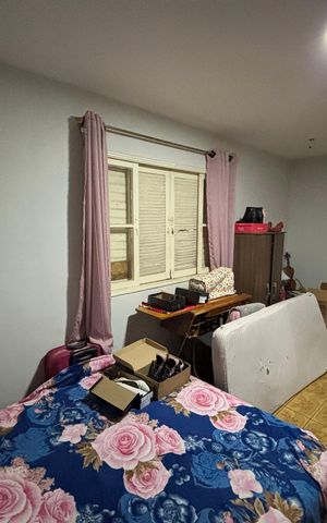 Casa à venda com 210m², 3 quartos e 3 vagas Casa à venda com 210m², 3 quartos e 3 vagasQuarto 2