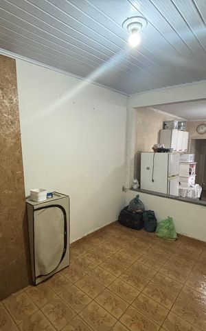Casa à venda com 210m², 3 quartos e 3 vagas Casa à venda com 210m², 3 quartos e 3 vagasSala de jantar