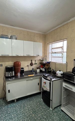 Casa à venda com 210m², 3 quartos e 3 vagas Casa à venda com 210m², 3 quartos e 3 vagasCozinha