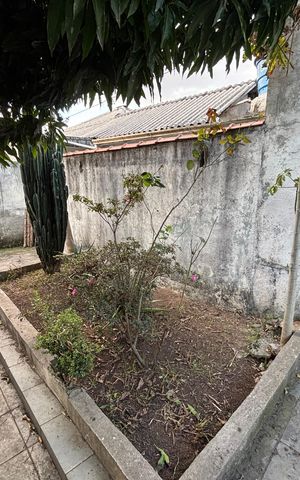 Casa à venda com 210m², 3 quartos e 3 vagas Casa à venda com 210m², 3 quartos e 3 vagasQuintal