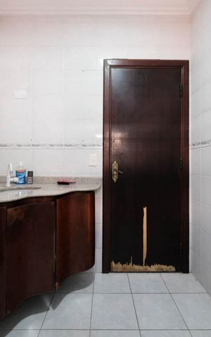 Casa para alugar com 450m², 3 quartos e 6 vagasSuíte 2