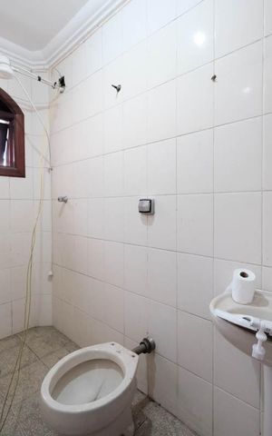 Casa para alugar com 450m², 3 quartos e 6 vagasÁrea de Serviço