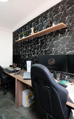Casa para alugar com 450m², 3 quartos e 6 vagasEscritório