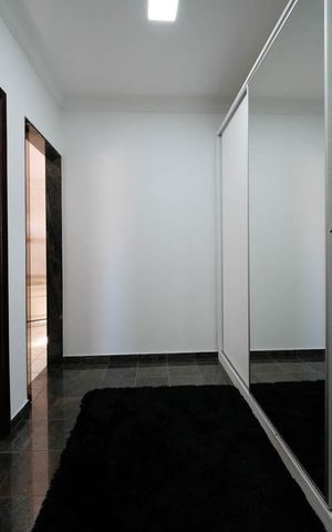 Casa para alugar com 450m², 3 quartos e 6 vagasSuíte 1