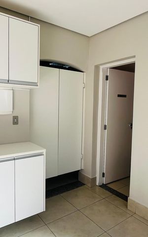 Casa à venda com 139m², 2 quartos e 13 vagas