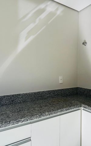 Casa à venda com 139m², 2 quartos e 13 vagas