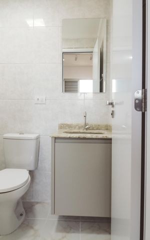 Apartamento à venda com 68m², 3 quartos e 2 vagas Apartamento à venda com 68m², 3 quartos e 2 vagasBanheiro da Suíte