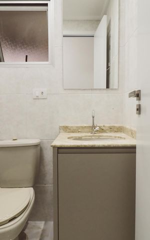 Apartamento à venda com 68m², 3 quartos e 2 vagas Apartamento à venda com 68m², 3 quartos e 2 vagasBanheiro