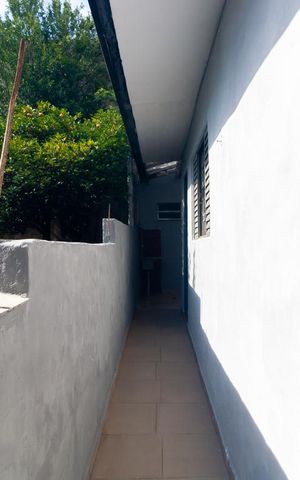 Casa à venda com 55m², 1 quarto e sem vaga Casa à venda com 55m², 1 quarto e sem vagaCorredor