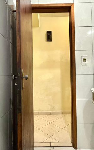 Casa à venda com 150m², 4 quartos e 3 vagas Casa à venda com 150m², 4 quartos e 3 vagasBanheiro Social