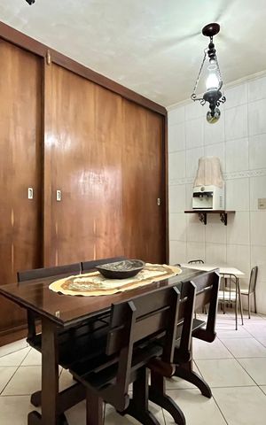 Casa à venda com 150m², 4 quartos e 3 vagas Casa à venda com 150m², 4 quartos e 3 vagasSala de Jantar