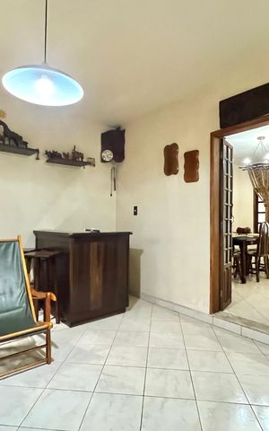 Casa à venda com 150m², 4 quartos e 3 vagas Casa à venda com 150m², 4 quartos e 3 vagasSala 2