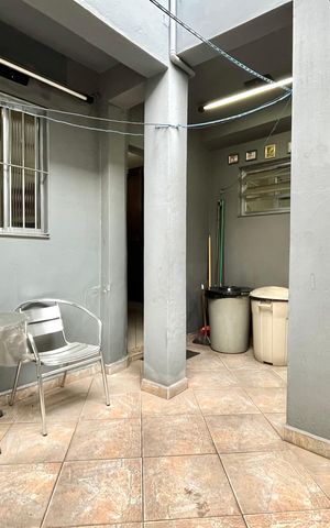 Casa à venda com 150m², 4 quartos e 3 vagas Casa à venda com 150m², 4 quartos e 3 vagasQuintal