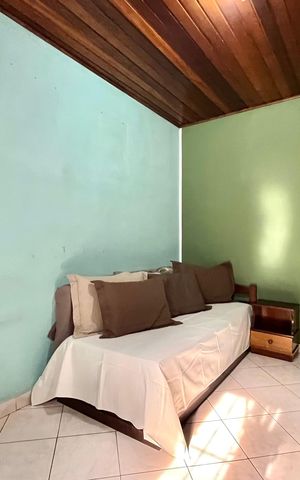 Casa à venda com 150m², 4 quartos e 3 vagas Casa à venda com 150m², 4 quartos e 3 vagasQuarto 1