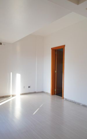 Apartamento à venda com 246m², 4 quartos e 2 vagasSuíte
