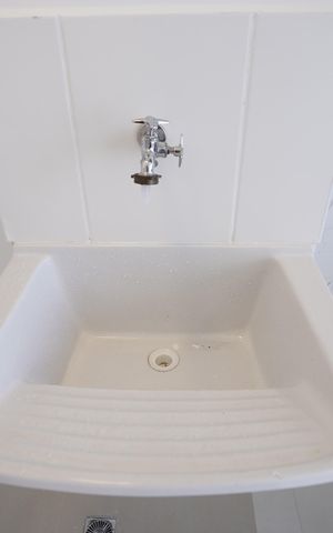Apartamento para alugar com 61m², 3 quartos e 1 vaga Apartamento para alugar com 61m², 3 quartos e 1 vagaCozinha e Área de serviço