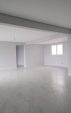 Apartamento à venda com 185m², 3 quartos e 3 vagasSala/Cozinha