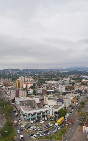 Apartamento à venda com 185m², 3 quartos e 3 vagasVista da Suíte 1