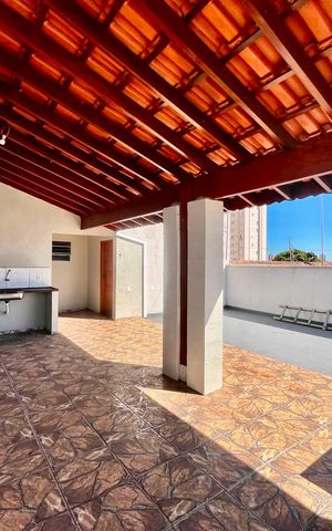 Casa à venda com 200m², 3 quartos e 3 vagas Casa à venda com 200m², 3 quartos e 3 vagasChurrasqueira