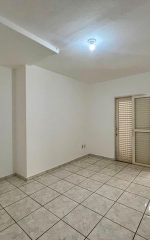 Casa à venda com 200m², 3 quartos e 3 vagas Casa à venda com 200m², 3 quartos e 3 vagasSuíte 2